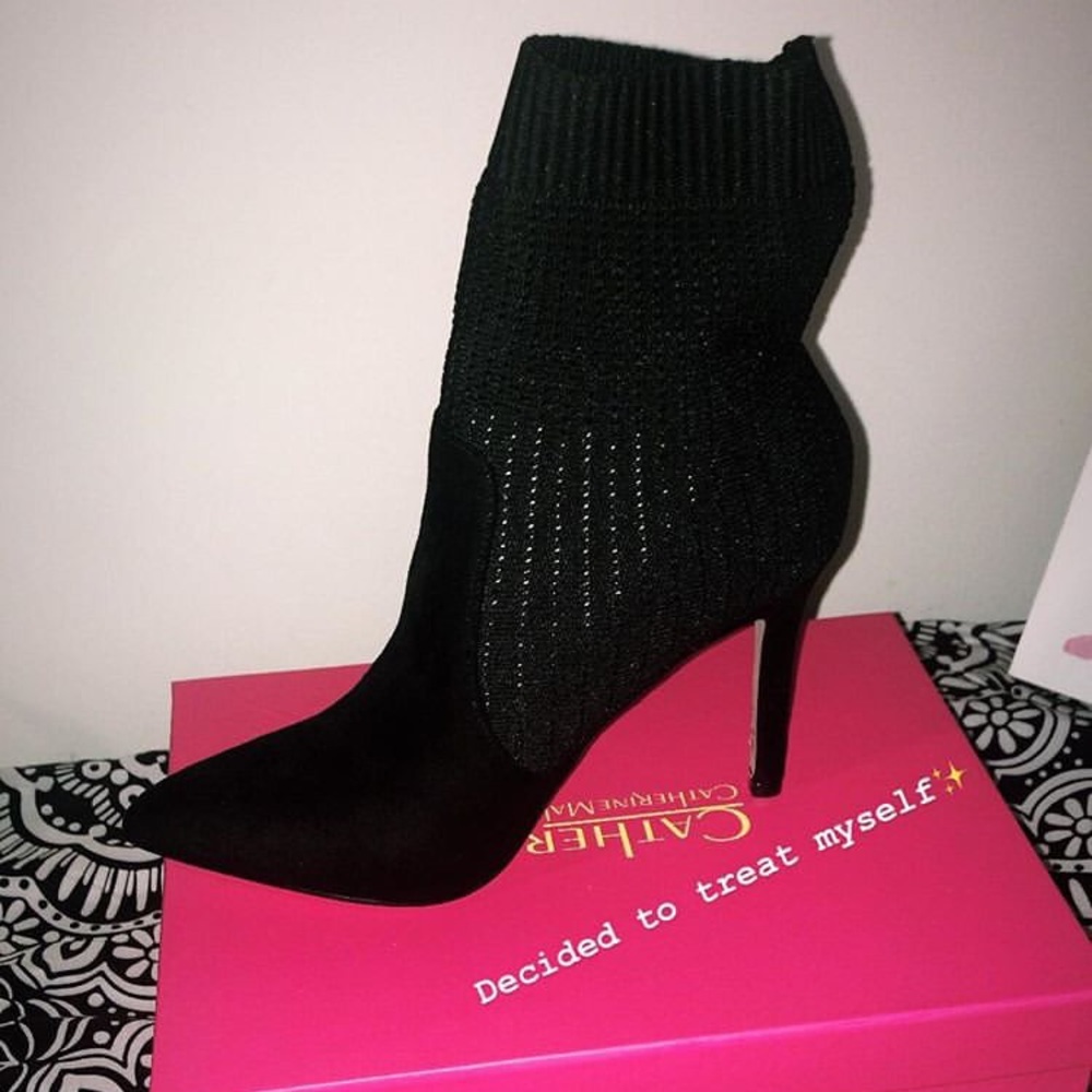 Ankle Boots, thin heel.